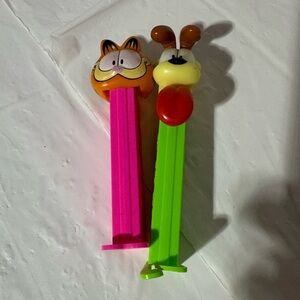 Vintage Garfield Pez Lot Vintage Pez Dispensers note bodies foot is broken